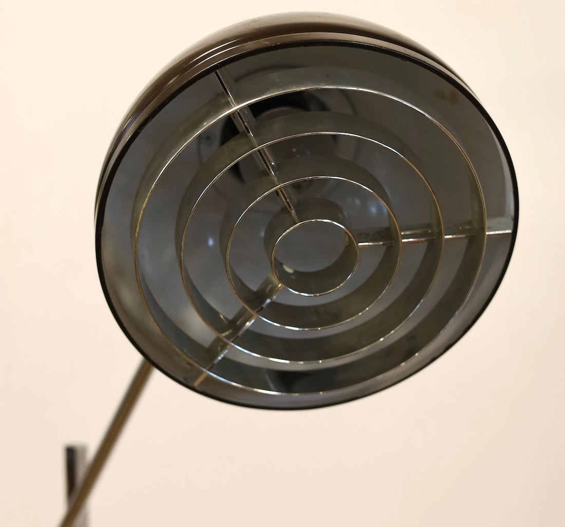 Lackerad golvlampa från 1960/-70-talet
