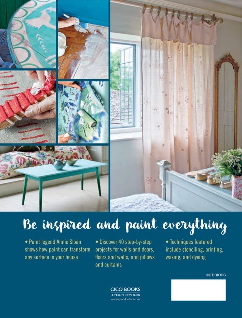 Du lär dig utskrift, stencilering, förgyllning, överföring av bilder och färgning av tyg, samt alla hemligheterna för att få ut det mesta av Chalk Paint™ i boken Paints Everything med Annie Sloan.