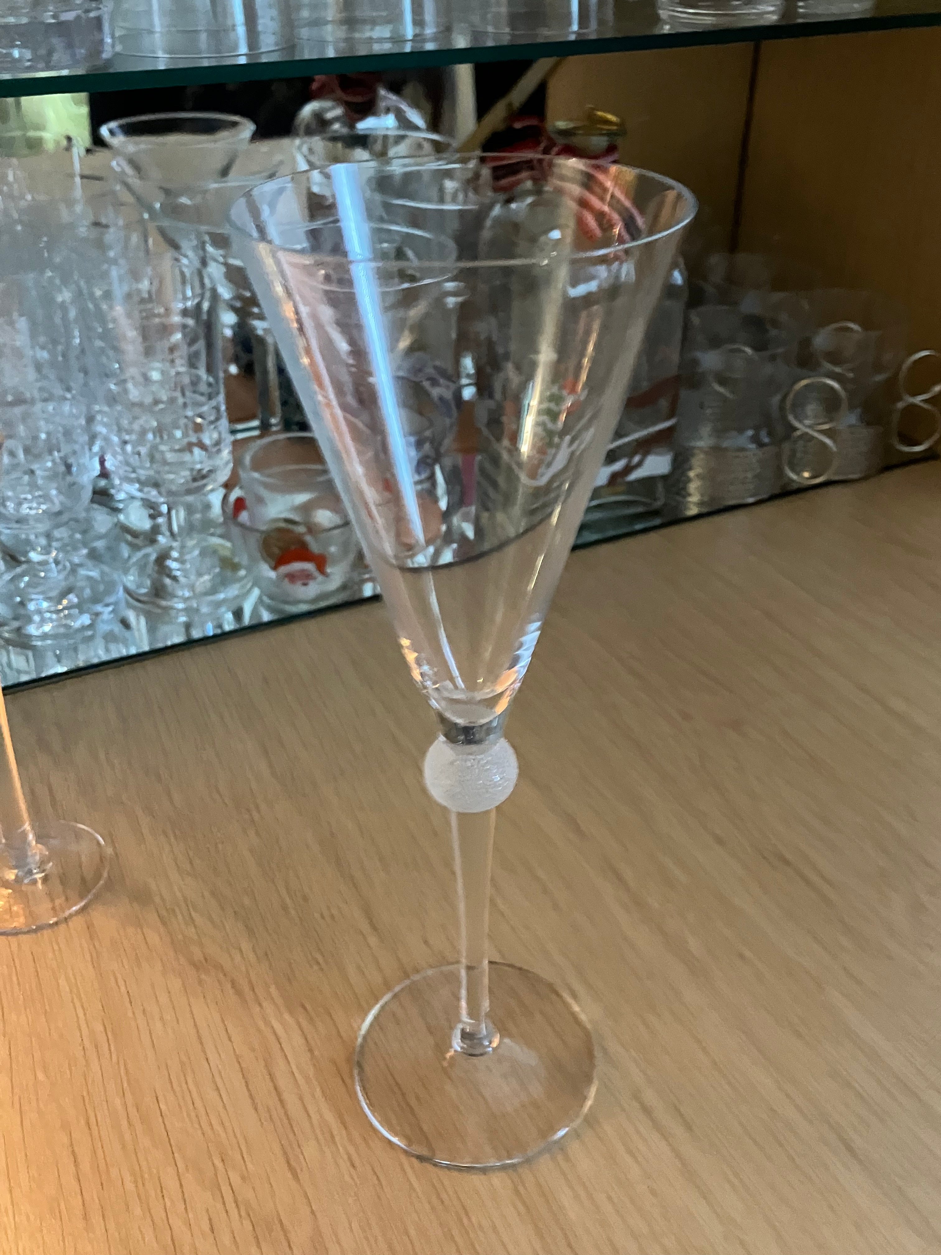 Champagneglas i klassisk flöjtdesign