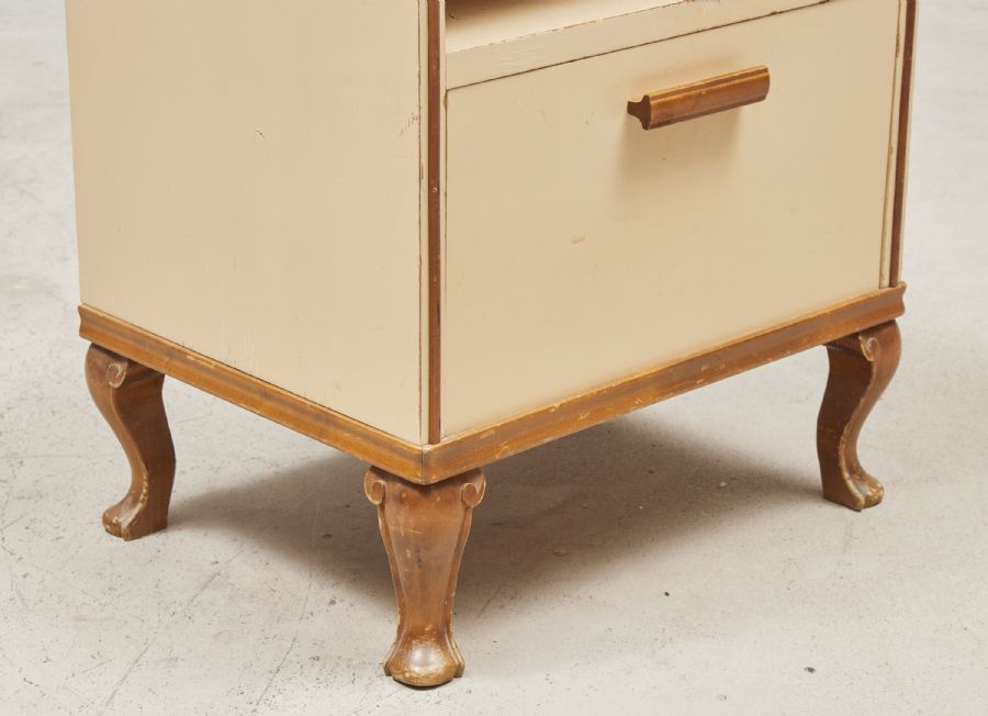 Nattygsbord i Art Deco/funkis-stil