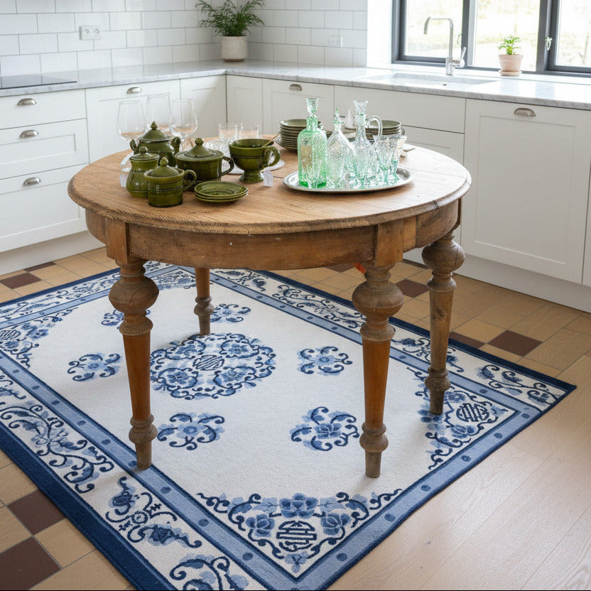 Gammalt furubord med vacker patina
