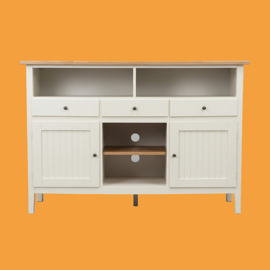 Färgen ger en varm och krämig gulaktig ton som t ex  härlig grädd-/ vaniljglass och kan användas som en del av en femtiotalslook.