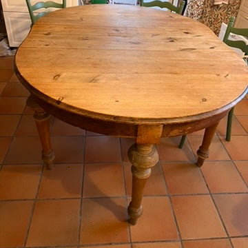 Gammalt furubord med vacker patina