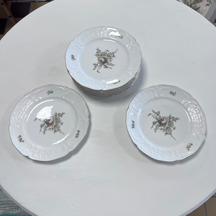 Underbara tallrikar från Rosenthal  Sans Souci.