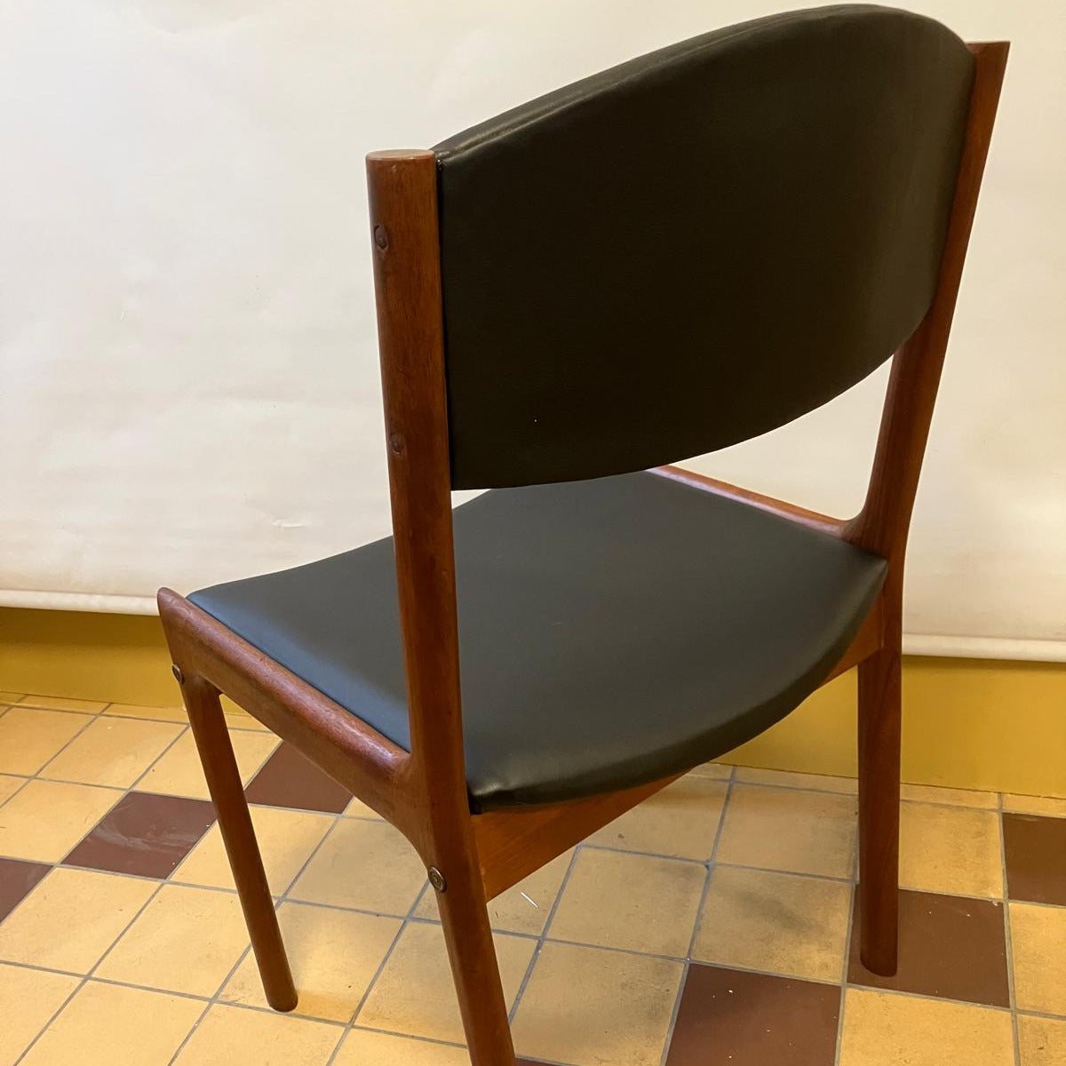 Franska läckra teakstolar