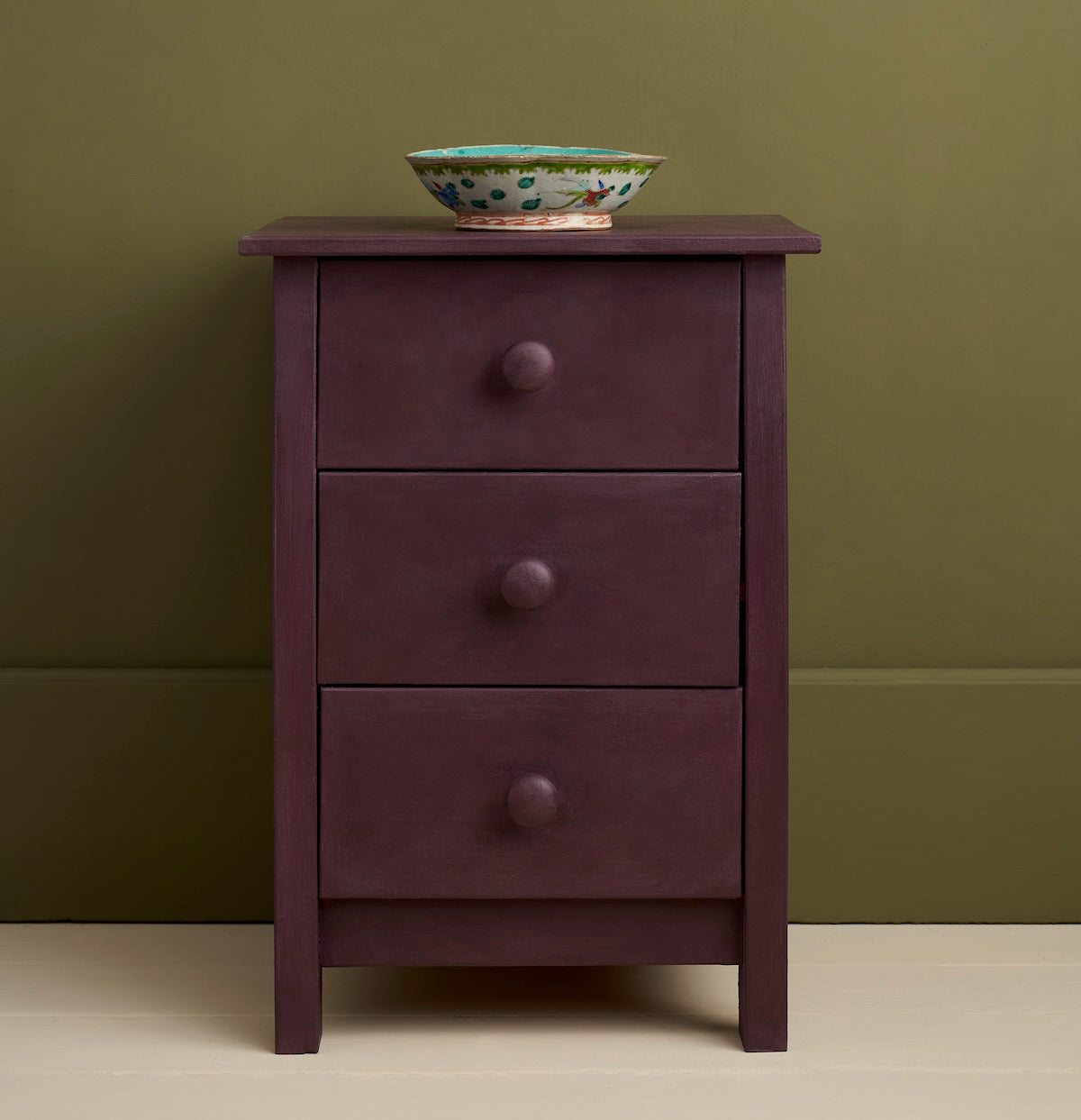 Ny färg! Tyranium Plum Chalk Paint™ 500 ml