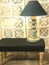 Modern sittpall i gustaviansk stil